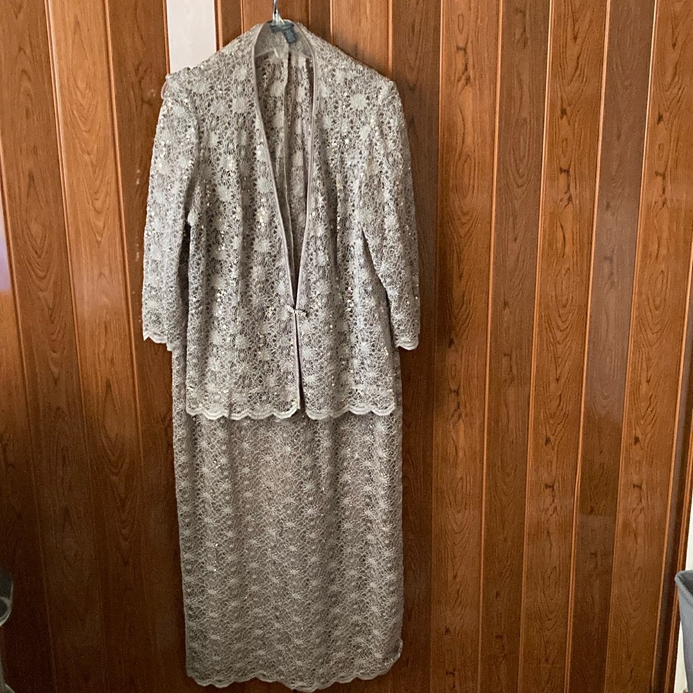 R&M Richards Women’s Two Piece Dress Size 16 M Sleeveless Dress and Jacket